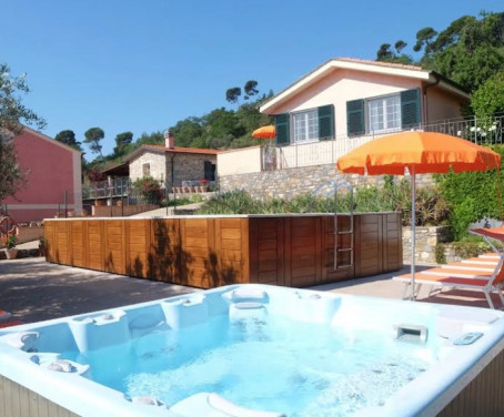 Foto Agriturismo Valcrosa - Imperia