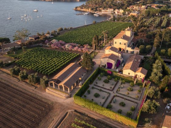 Tenuta La Chiusa - foto 1