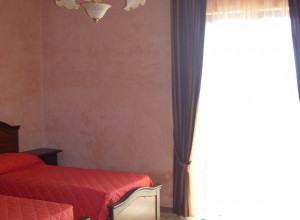image0 Aia Di Lazzaro