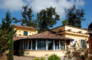 Aia Di Lazzaro
