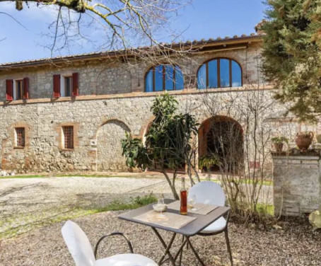 Ferienbauernhof La Roverella Siena Vendita Diretta Olio Vino - Siena