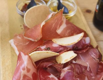 Ristorante Az. Agrituristica Poggio San Piero - Foiano Della Chiana (AR)