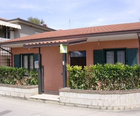 Bed And Breakfast La Casetta - Notaresco