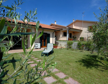 poggio degli olivi green houses saturnia