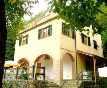 Ferienbauernhof La Taverna Del Nonno - Borzonasca