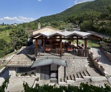 Farm-house Il Castello - Assisi