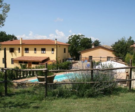 Agriturismo Fontana Delle Pere - Massa Martana