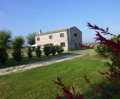 Farm-house Casale Dei Gelsi - Castiglione In Teverina