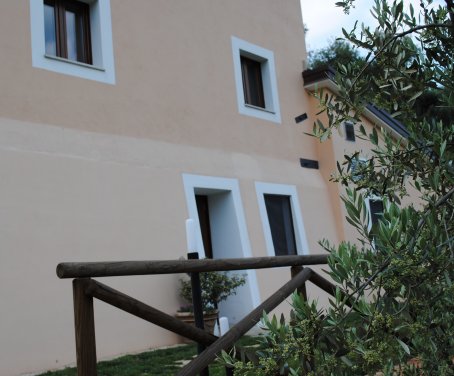 Countryside Rooming-house Cascina Le Noci - Venafro