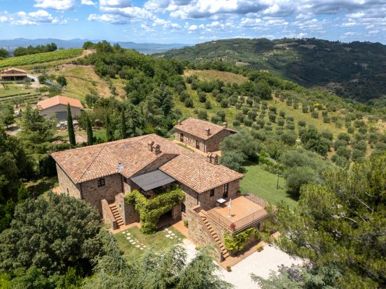 castagnatello foto esterno 15