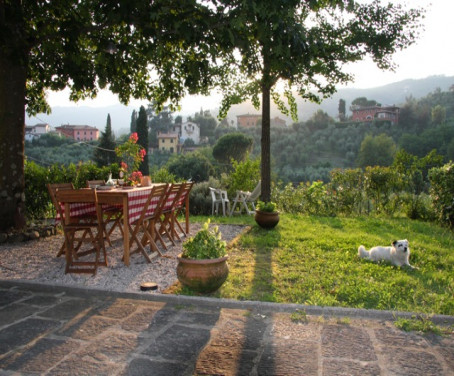 Bed And Breakfast Casa Diletta - Massa E Cozzile