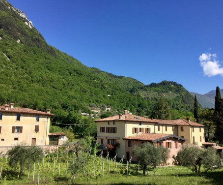 Appartement à Louer à La Campagne Cervano - Toscolano Maderno