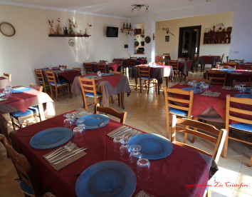 restaurant 1