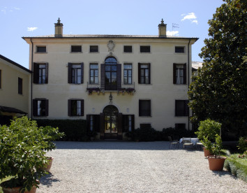 villa selvatico