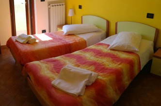 image4 La Casa Di Ares