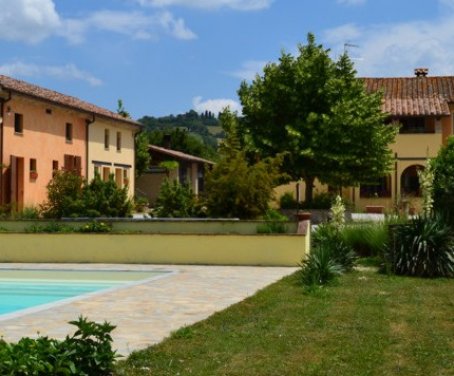 Foto Agritourisme Collina Dei Fagiani - Pérouse