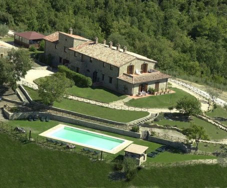 Foto Farm-house Forte Sorgnano - Perugia