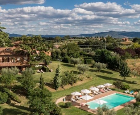 Farm-house Holiday House Borgo Badia - Castiglione Del Lago