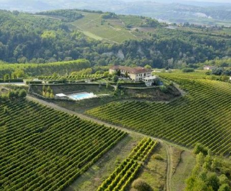 Ferienbauernhof Bricco San Giovanni - Isola D'Asti