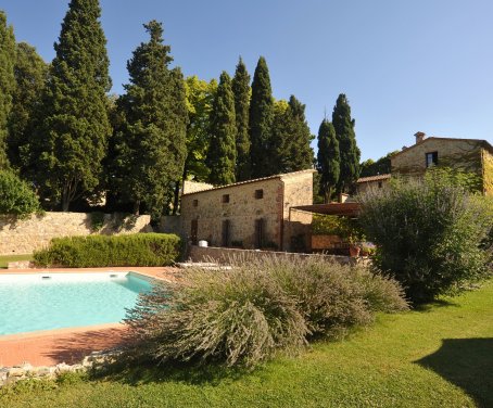 Foto Agritourisme Fattoria Di Lornano - Sienne