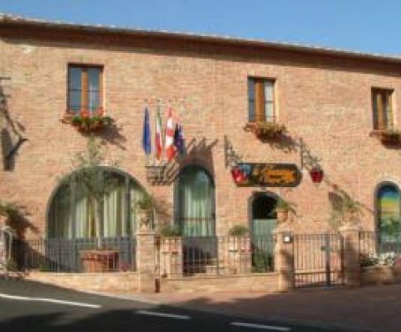 Farm-hotel La Toscanina Di Canapone - Foiano Della Chiana