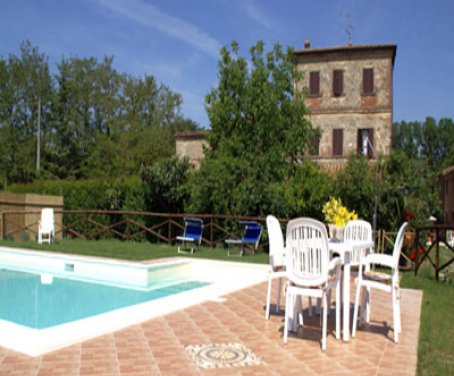 Foto Agriturismo Le Stringaie - Siena